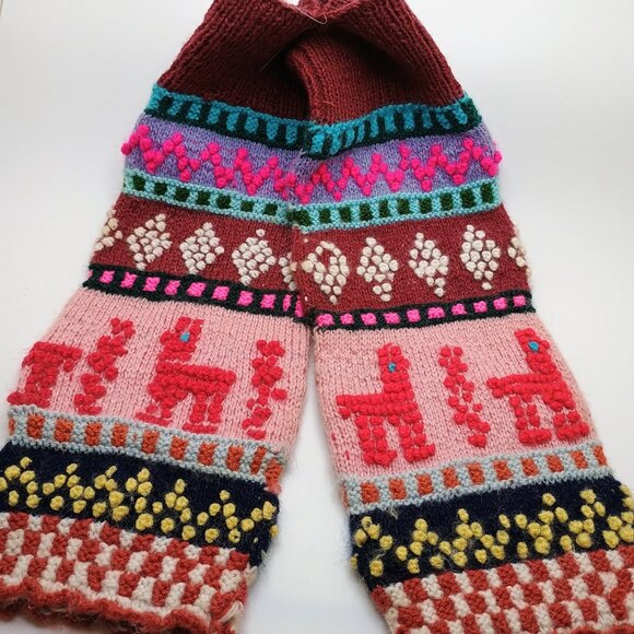 Unisex Sheep Wool Booties with Geometric Flame Design - Picture 4 of 6